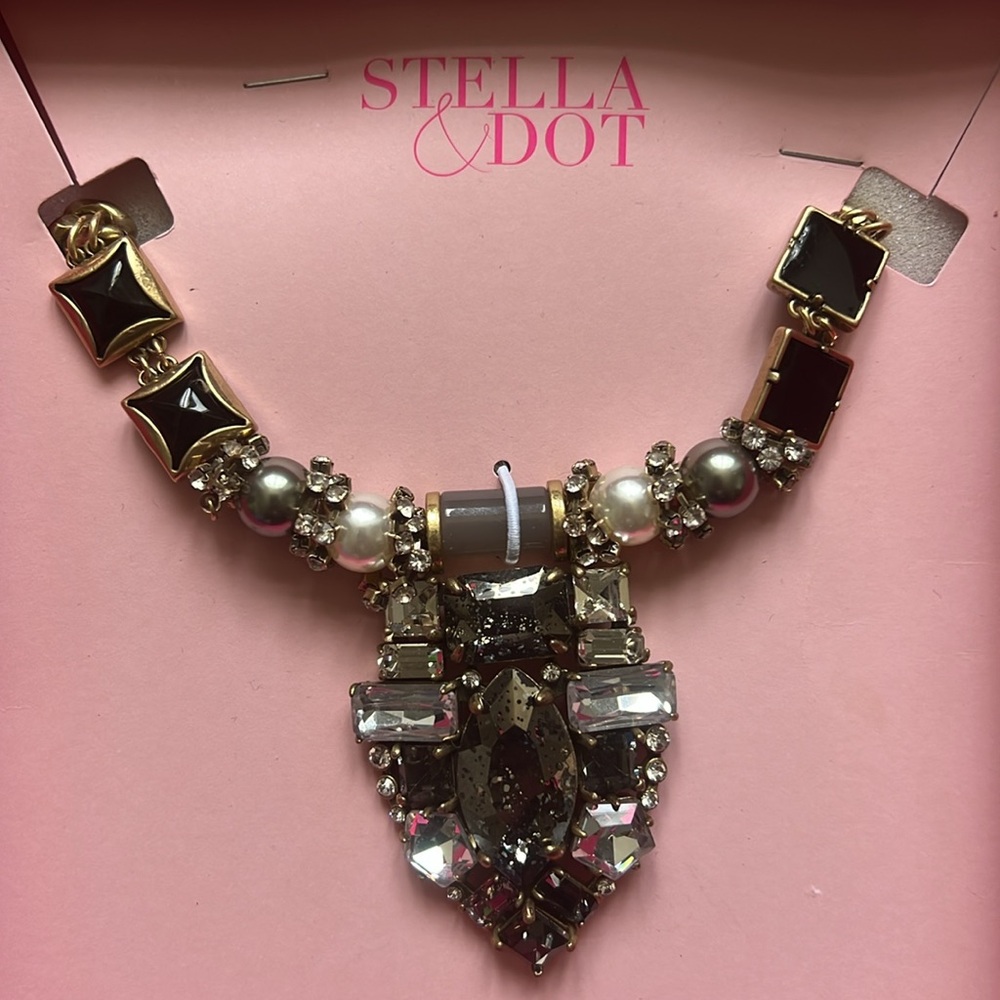 Stella & Dot Mix It Up Glam Pendant Chain Statement  Necklace